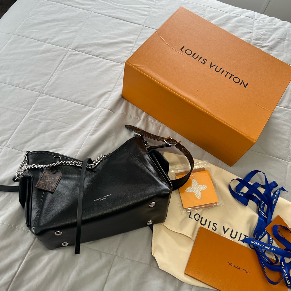 Black Leather Shoulder Bag with Monogram Strap - Picture 2 of 11